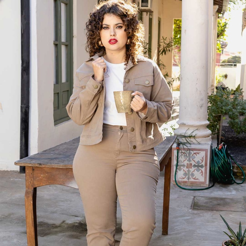 Pantalon TE Slim Fit Cod.1240187