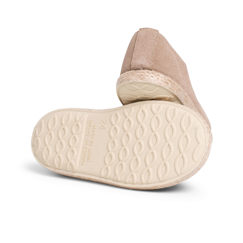 zapatillas cordones serraje y yute beige