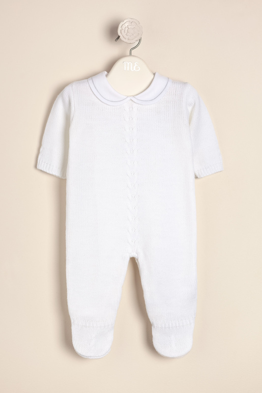 enterito cuello bord con pie blanco