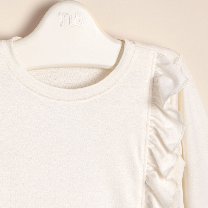 remera con volado lateral lys crudo