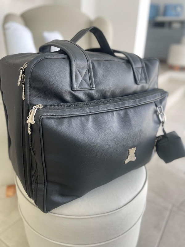 valija ana paula simil cuero negro