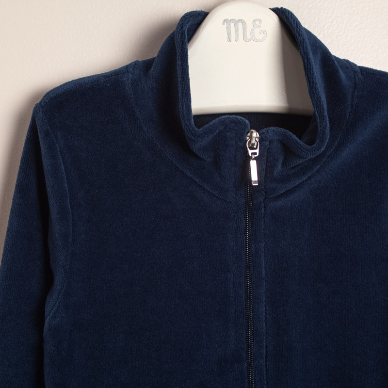 campera de plush burdeos azul