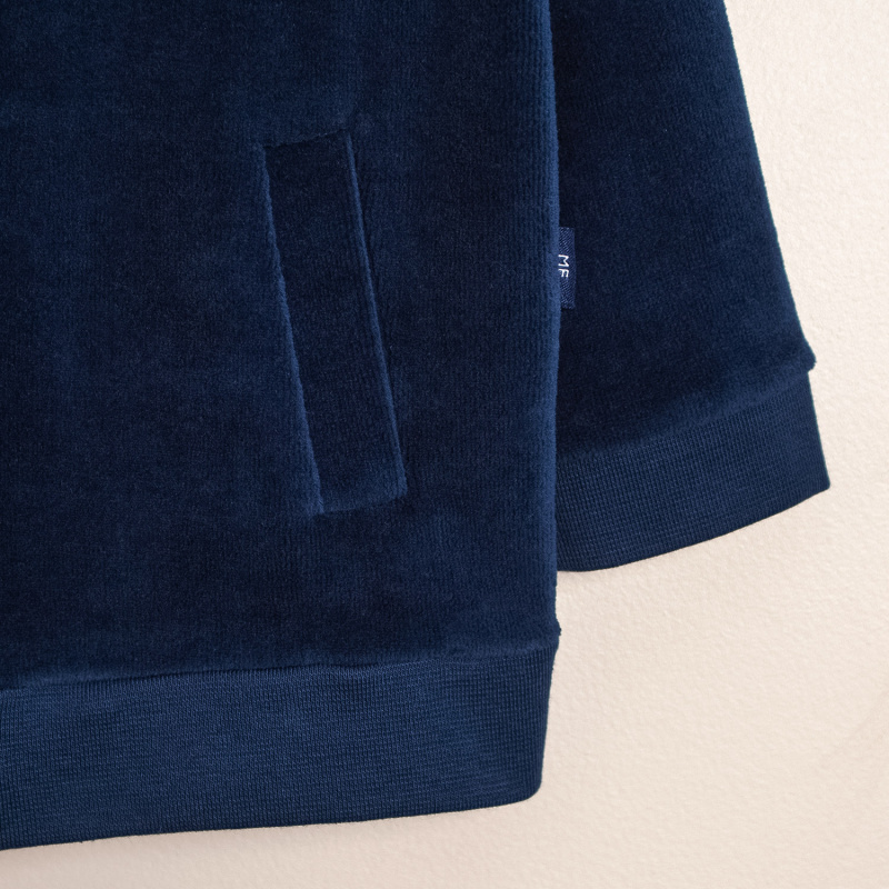 campera de plush burdeos azul