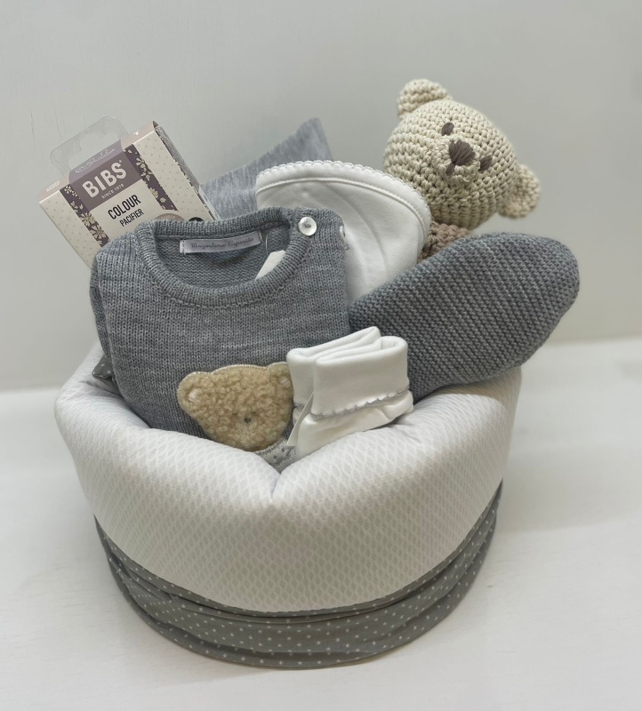 Set de nacimiento oso gris