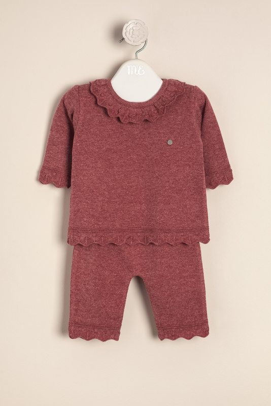 conjunto de sweater volado y pantalon lia granate