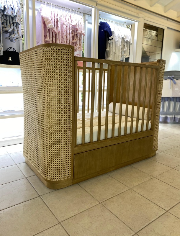 Cuna con cajon y esterilla 1,35x72