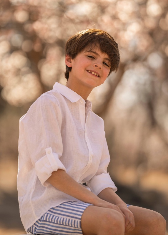 camisa de lino blanco