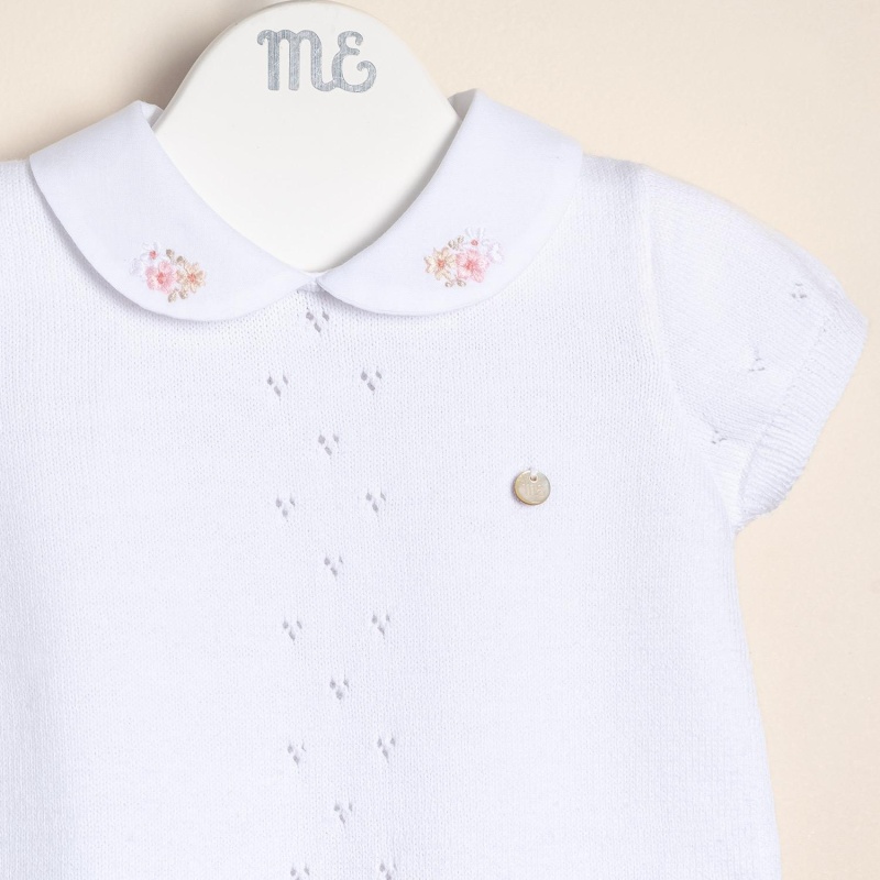 enterito de alg calado con cuello bordado emy bl