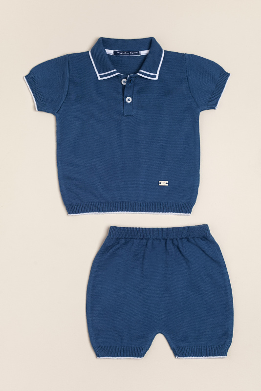 conjunto de alg con cuello polito