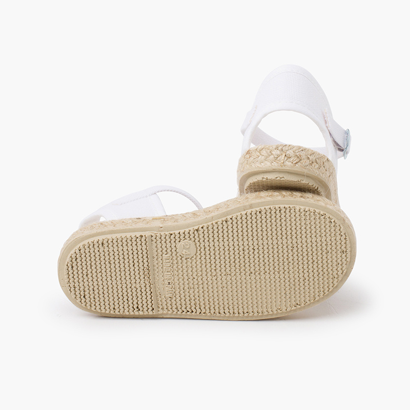 alpargata calada con hebilla blanco