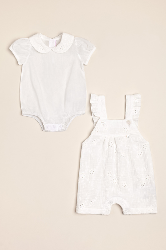 conjunto de jardinero en gasa