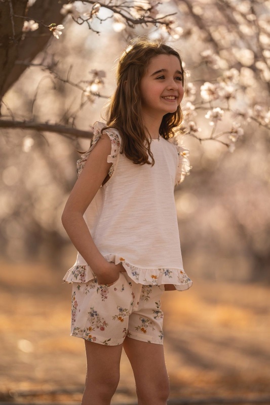 remera combinada con liberty anna