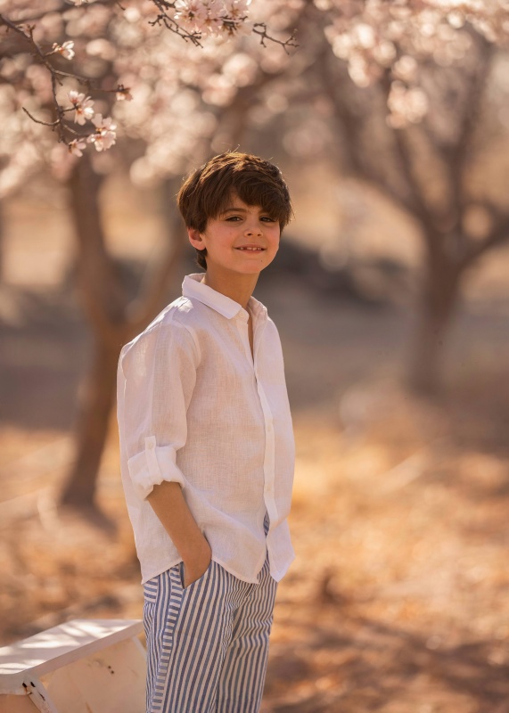 camisa de lino blanco