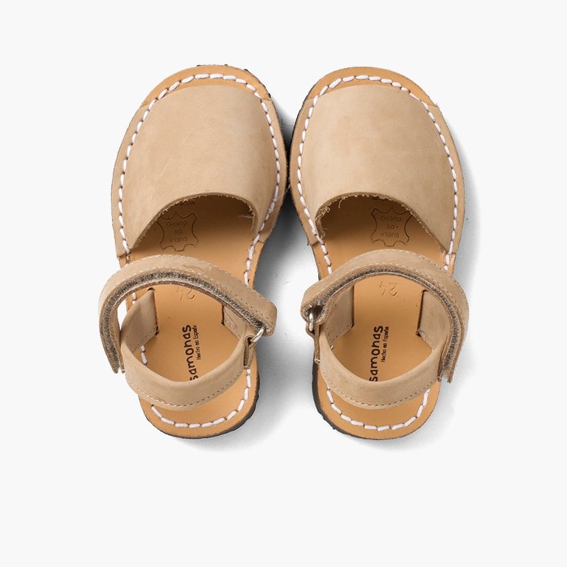 menorquinas avarcas cinta adhesiva beige