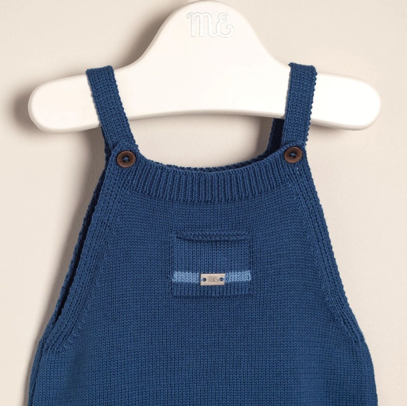 jardinero con bolsillo azul