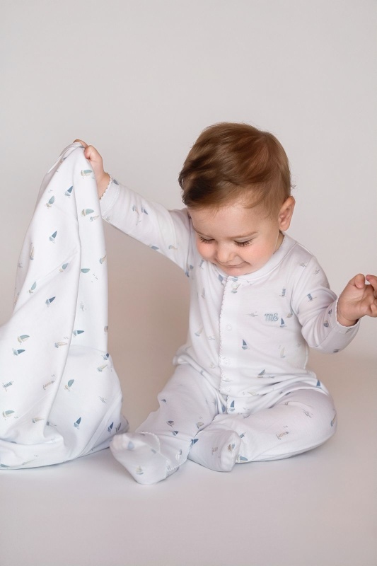 enterito abierto adelante con pie onda blu