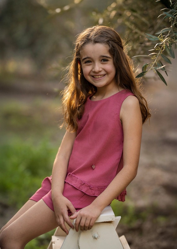 batita con volados en lino azalea