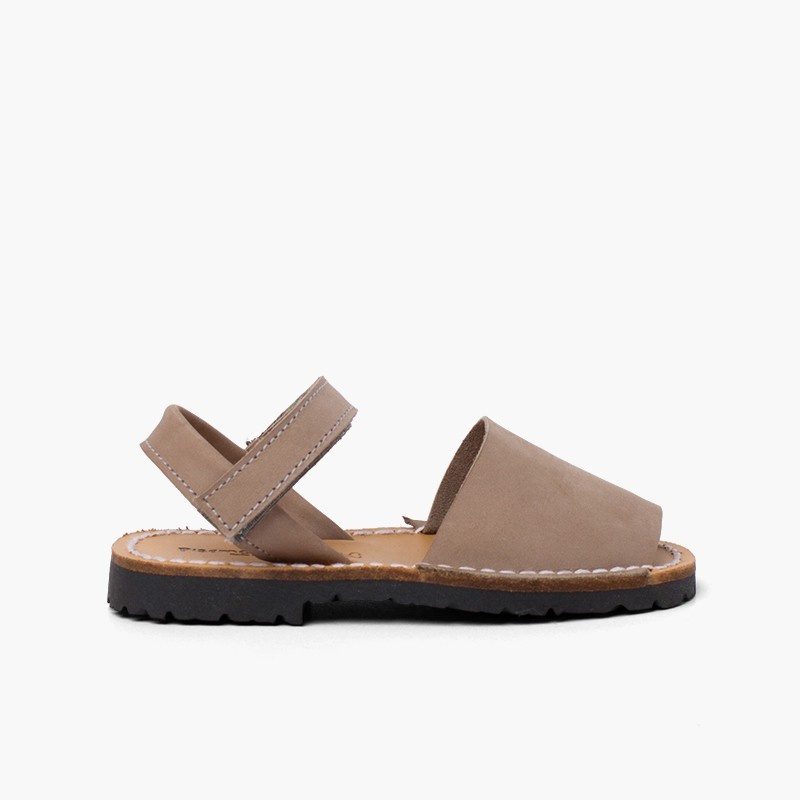 menorquinas avarcas cinta adhesiva topo