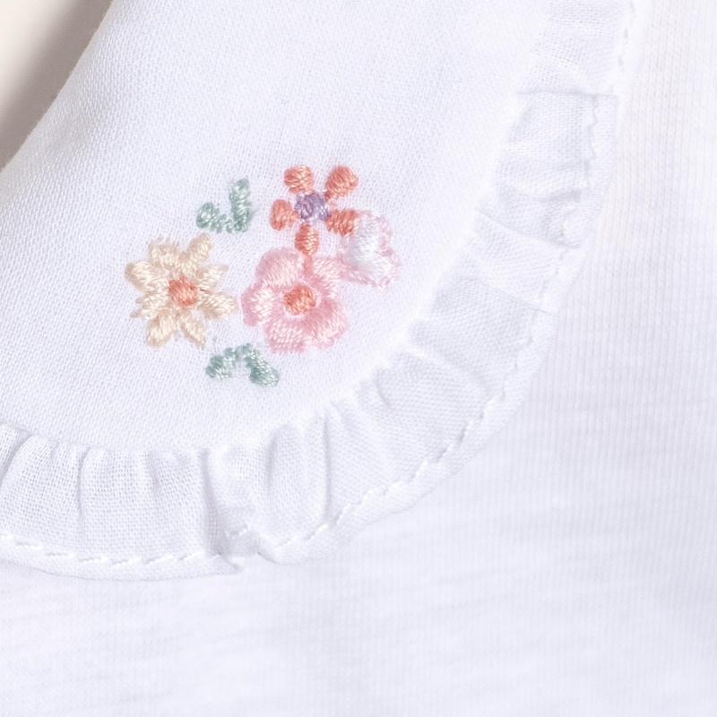 body de alg con cuello bordado y logo