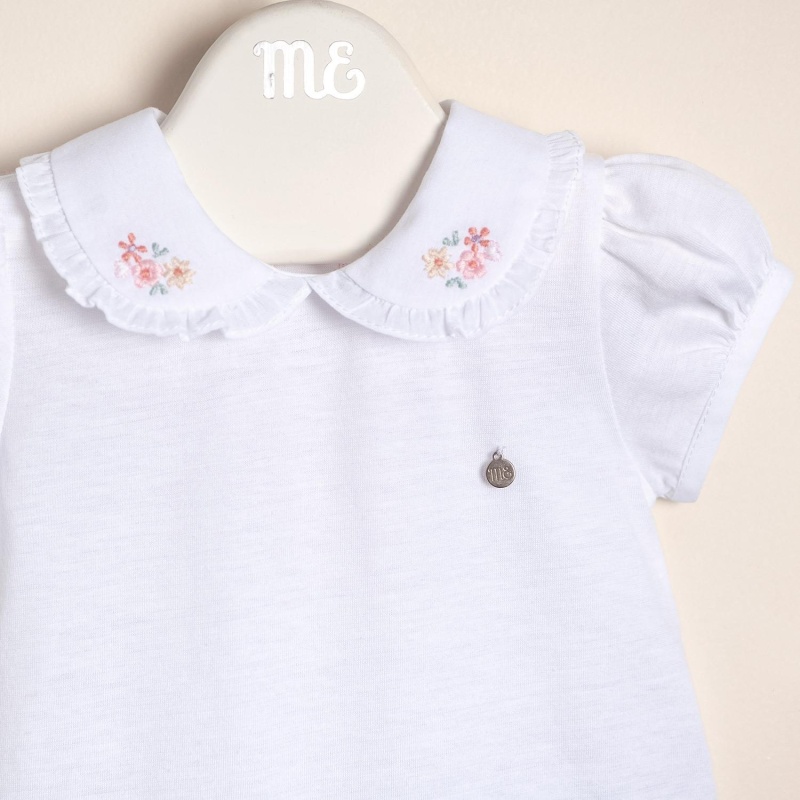 body de alg con cuello bordado y logo