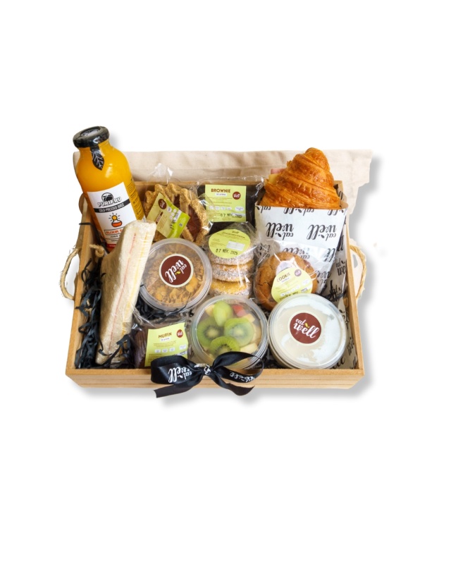 CANASTA DE DESAYUNO  FIT Y SALUDABLE -Nuestra canasta más completa y elegida.