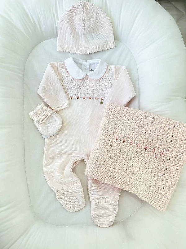 enterito alg con pie bord a mano rosa