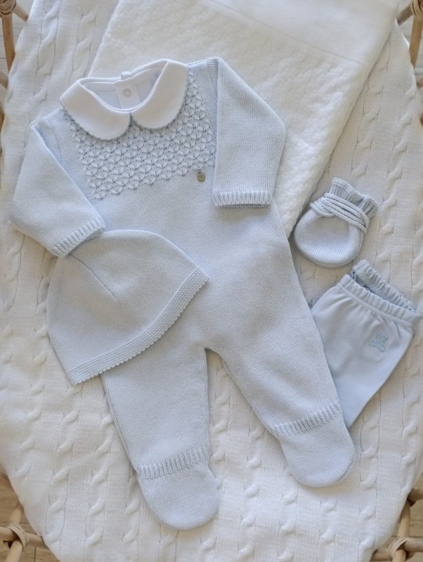 enterito alg con pie bord a mano cel