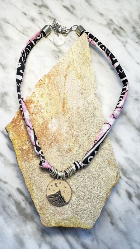 Collar Energy Negro y Rosa / Montaña Beige