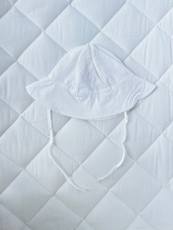 sombrero plumeti blanco