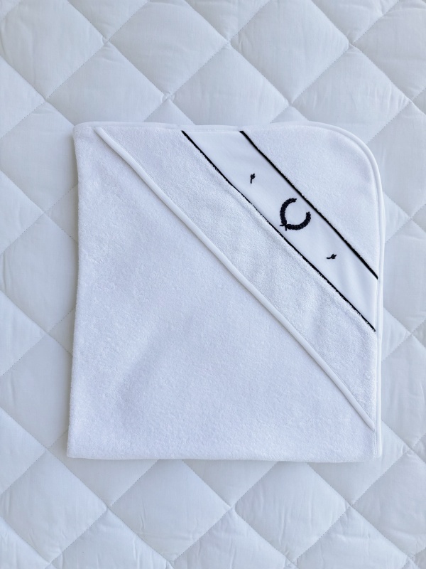 toalla inicial niño azul