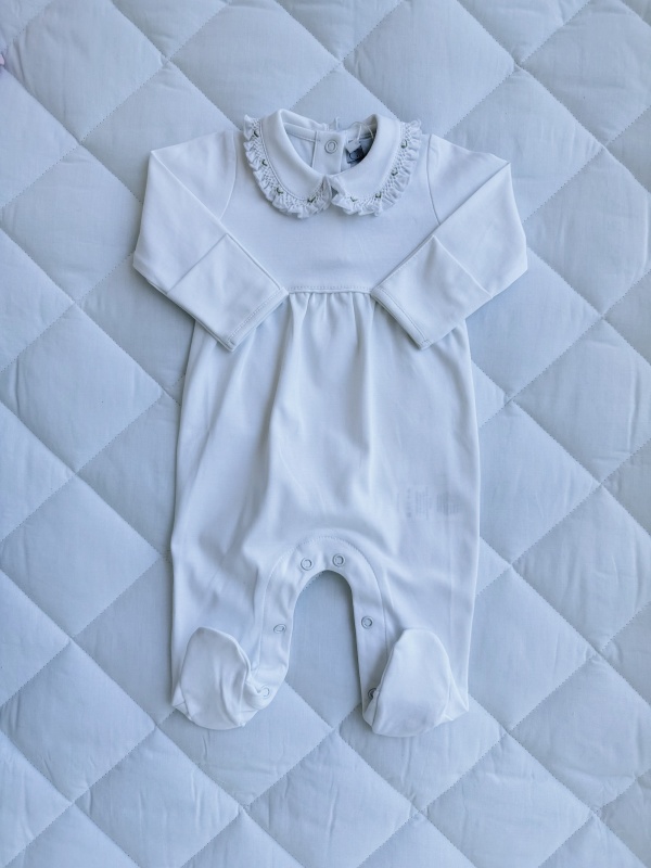 enterito con cuello smock blanco