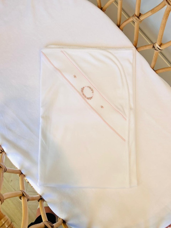 manta inicial niña rosa