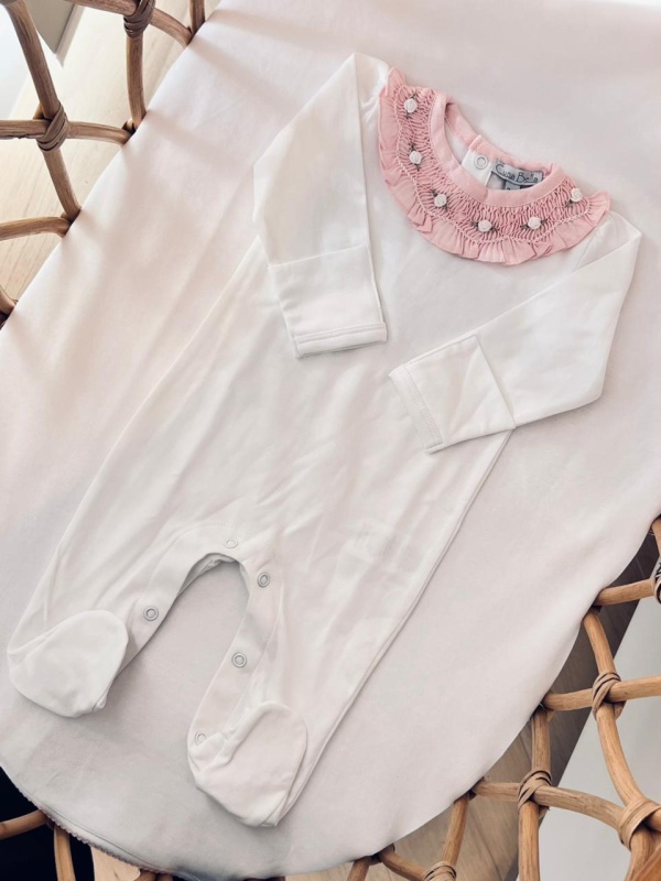 enterito cuello smock volado rosa