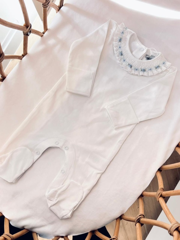 enterito cuello smock celeste