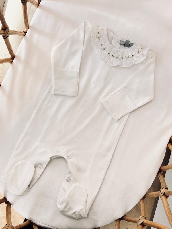 enterito cuello smock blanco