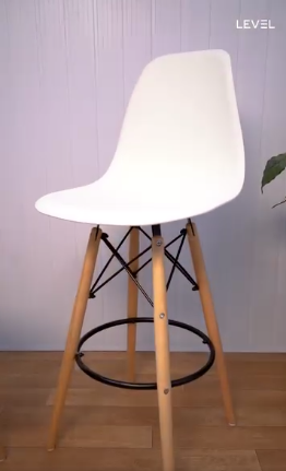 BUTACA LEVEL EAMES 6602