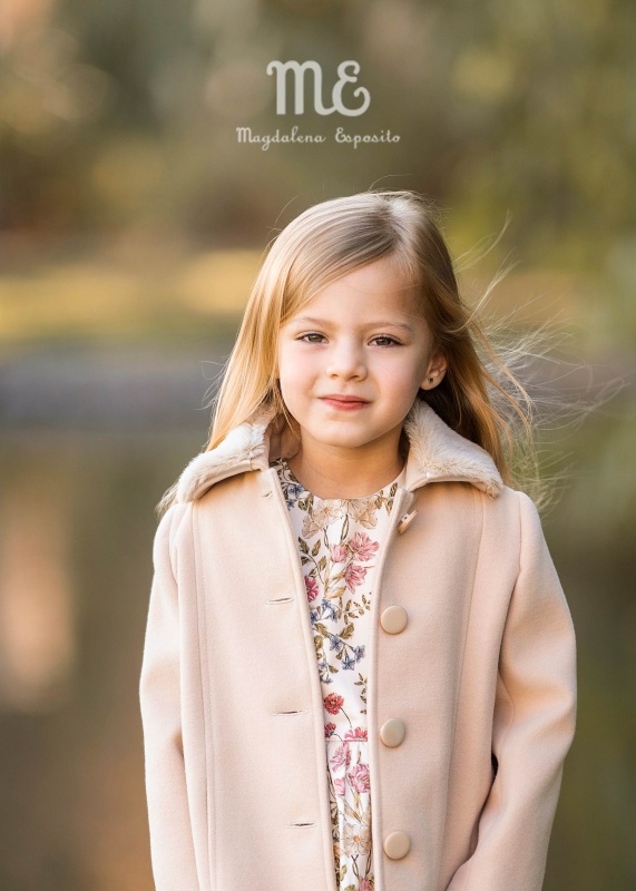 tapado de paño con cuello brigitte beige