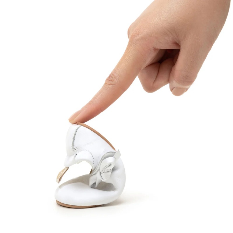 gift white