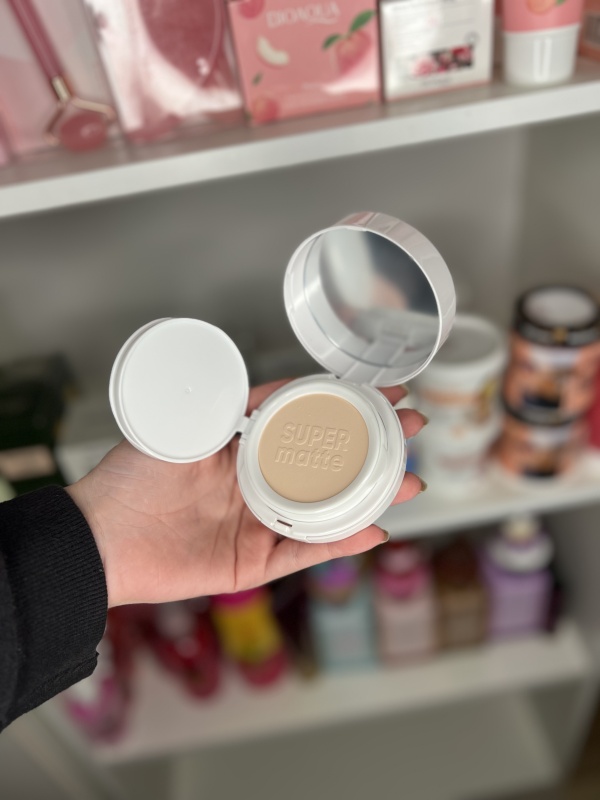 BASE SUPER MATTE CUSHION + POLVO COMPACTO - KARITÉ